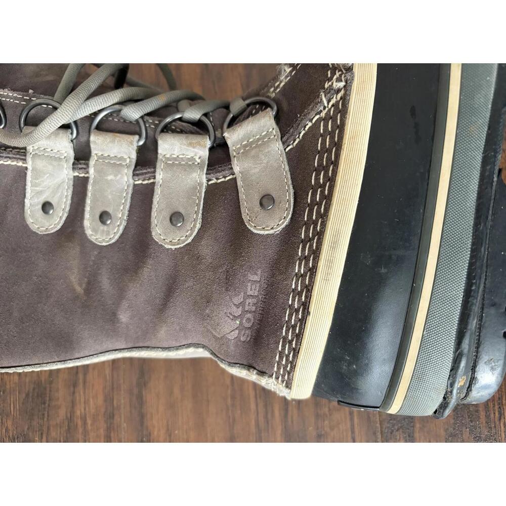 Sorel Joan of Arctic waterproof snow boot w/ faux fur trim, rubber sole, sz 5.5 - Picture 2 of 8